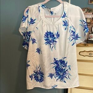 Floral Blue and White Women's Top